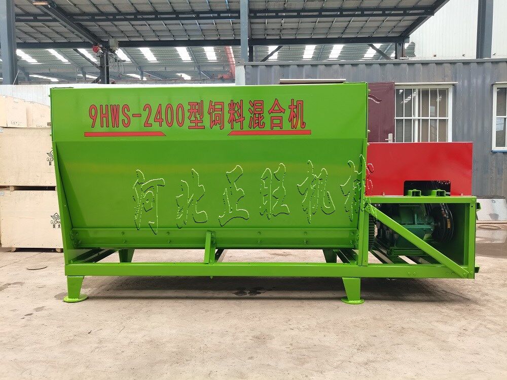 2方模塊化飼料攪拌機(jī)