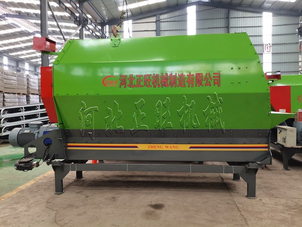 9方模塊化飼料攪拌機(jī)